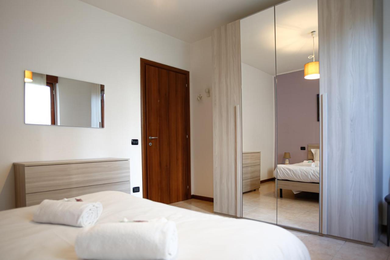 House 78 - Royal Welcome เวโรนา ภายนอก รูปภาพ